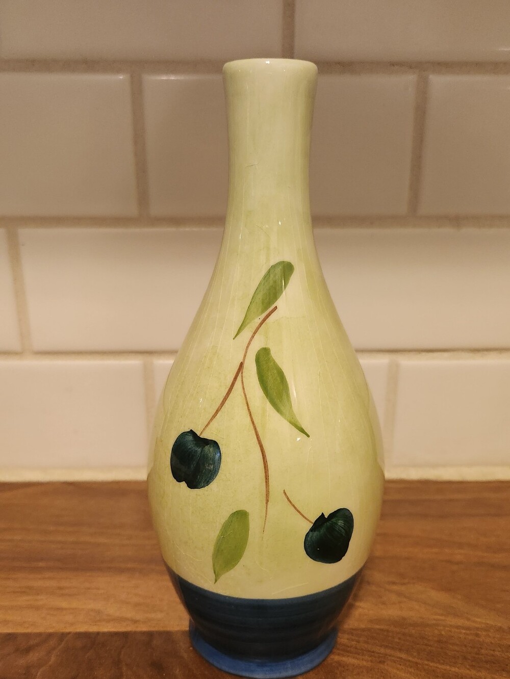 Cermica Italy Hand-Painted Ceramic Bud Vase in Pale Yellow and Deep Blue 9"